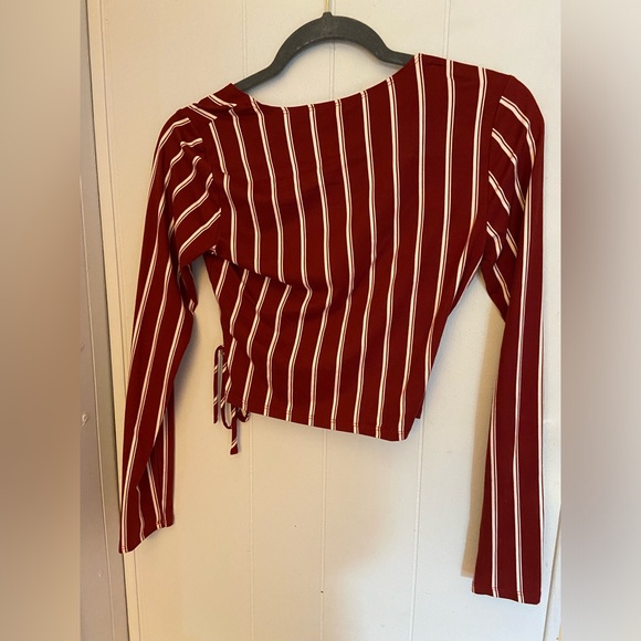 Forever 21 Striped Maroon Red Long sleeve crop top- size medium - Picture 2 of 3